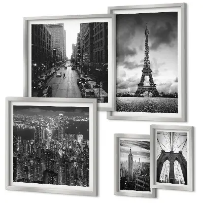 Set di 5 quadri con icone architettoniche in bianco e nero