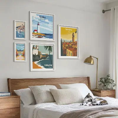 Set di 5 quadri con paesaggi urbani e lanterne