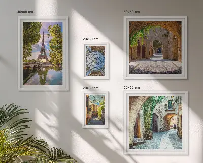 Incantevoli scorci di città europee quadro polittico completo di cornice