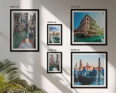 Set di quadri incorniciati con il fascino delle gondole sui canali di Venezia