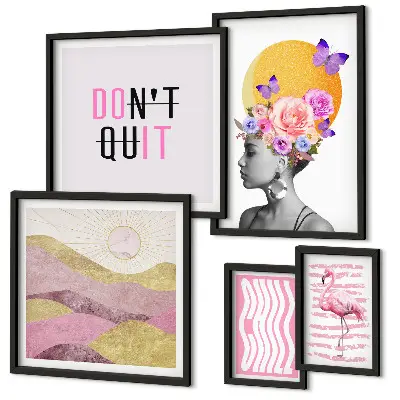 Set di quadri incorniciati con motivi floreali in stile boho