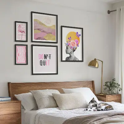 Set di quadri incorniciati con motivi floreali in stile boho