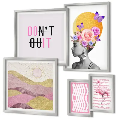 Set di quadri incorniciati con motivi floreali in stile boho