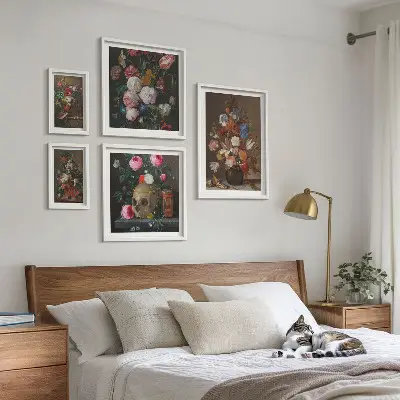 Set di quadri incorniciati con composizioni floreali classiche