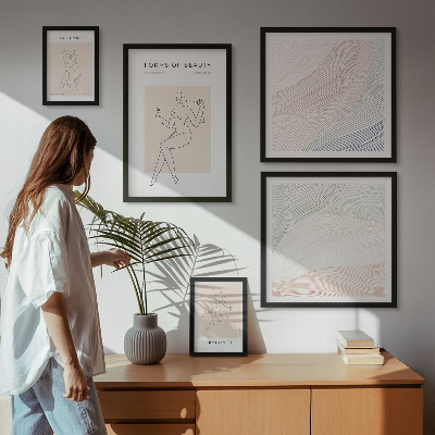 Polittico con cornice Forme di bellezza, linee di silhouette