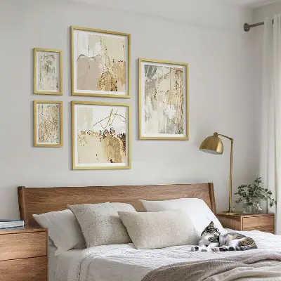 Set di quadri incorniciati con composizioni astratte minimaliste