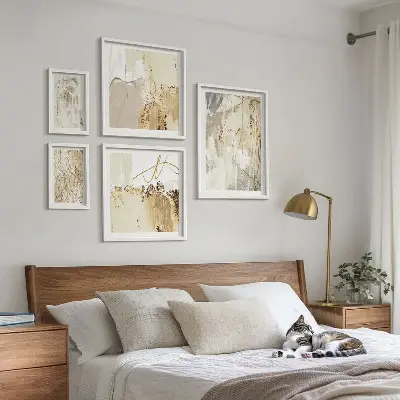 Set di quadri incorniciati con composizioni astratte minimaliste