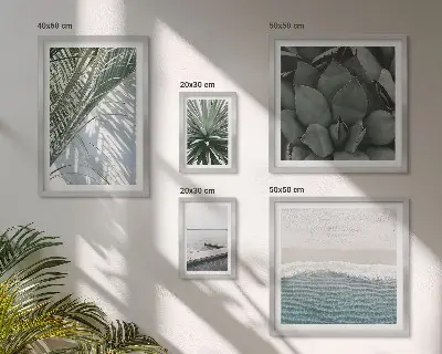 Set di quadri incorniciati con piante tropicali e mare
