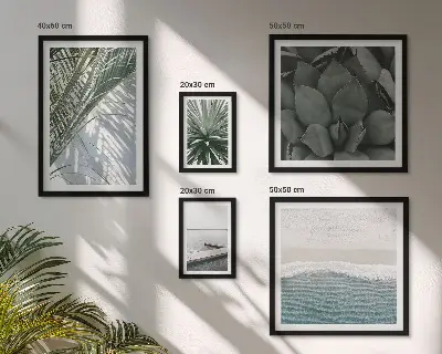 Set di quadri incorniciati con piante tropicali e mare