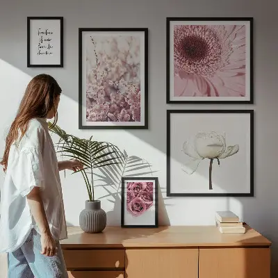 Set di 5 quadri con motivi floreali romantici