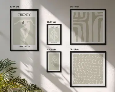 Set di quadri incorniciati con elegante grafica astratta verde