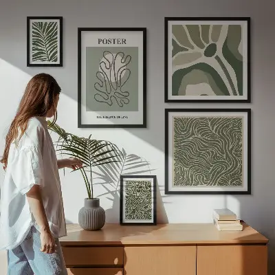 Set di 5 quadri con forme vegetali astratte in stile boho