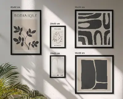 Polittico con cornice con eleganti grafiche astratte di piante