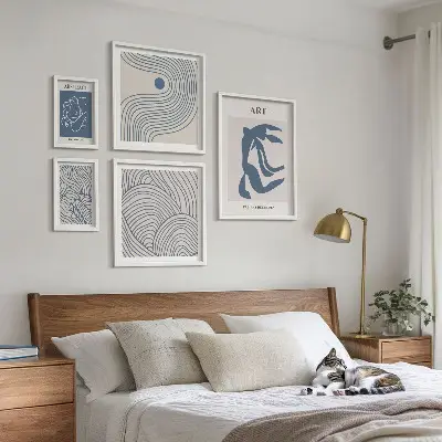 Set di quadri incorniciati con linee astratte moderne