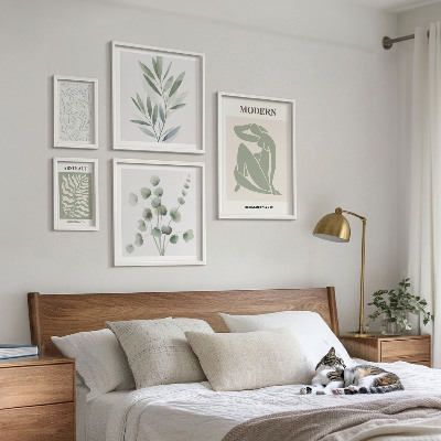 Polittico con cornice Eleganti motivi decorativi vegetali