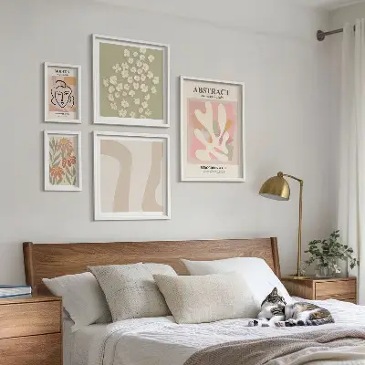 Polittico con cornice con stampa di fiori astratti eleganti per interni