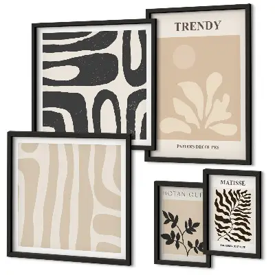 Set di quadri incorniciati con eleganti motivi decorativi vegetali