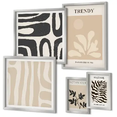 Set di quadri incorniciati con eleganti motivi decorativi vegetali