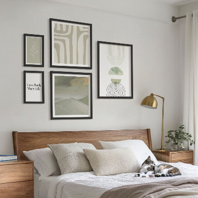 Set di quadri incorniciati Eleganti grafiche naturalistiche dai toni pastello.