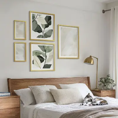 Polittico con cornice con colori vivaci in stile astratto boho