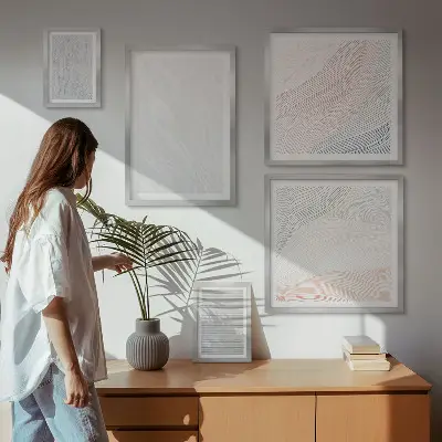 Set di 5 quadri con motivi a stringa e strutture luminose