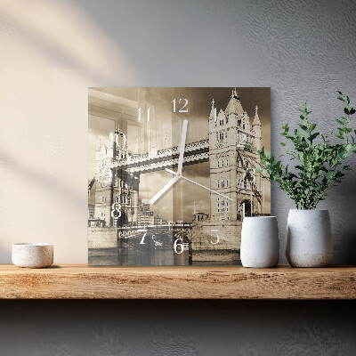 Quadrato orologio London Bridge in seppia