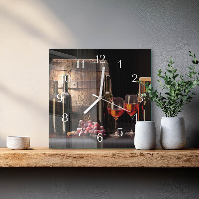 Quadrato orologio quadrato in vetro Una botte di vino
