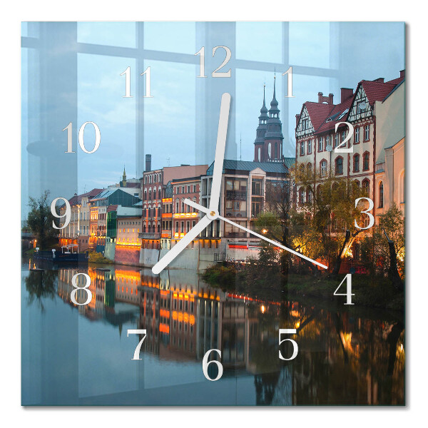 Quadrato orologio quadrato in vetro Città vecchia