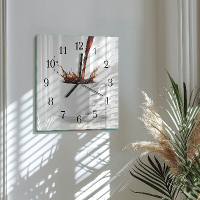 Orologio quadrato in vetro Una tazza di caffè