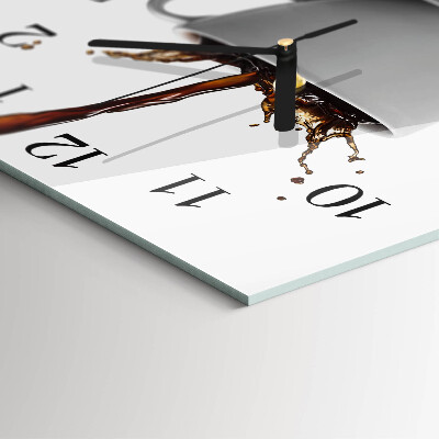 Orologio quadrato in vetro Una tazza di caffè