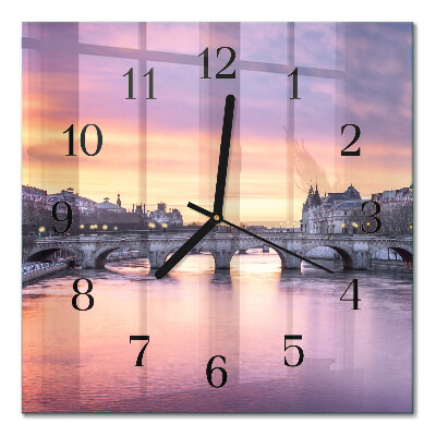 Orologio quadrato Una città sul fiume