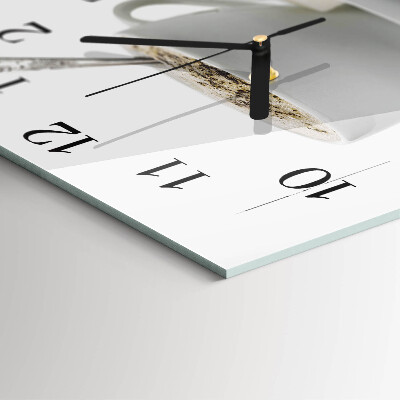 Orologio quadrato in vetro Una tazza di anice