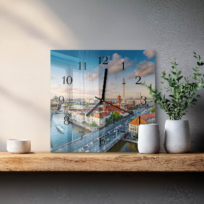 Quadrato orologio in vetro decorativo Un fiume in città