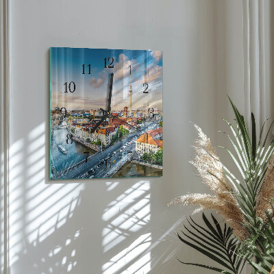 Quadrato orologio in vetro decorativo Un fiume in città