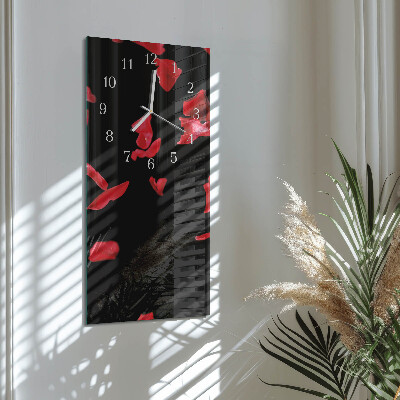 Orologio con stampa verticale Petali di rosa