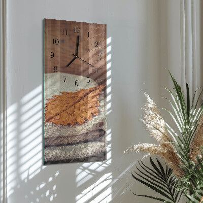 Verticale orologio da parete Foglio