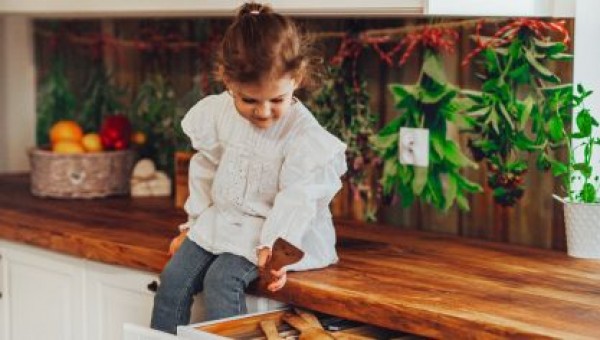 Cosa funzionerà sul muro sopra il bancone della cucina? Panoramica della soluzione