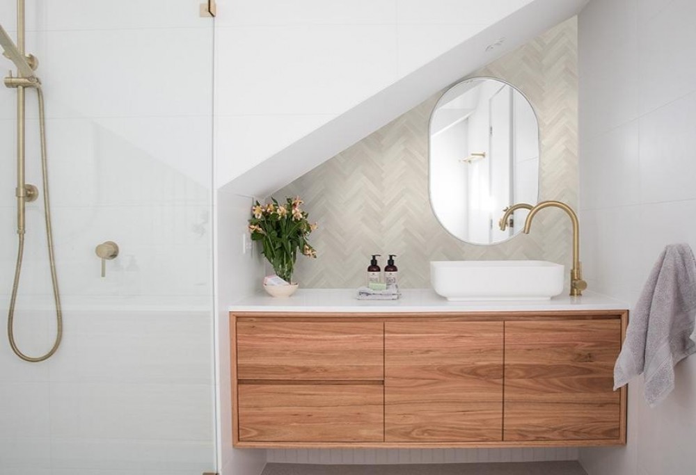 piastrelle per un piccolo bagno