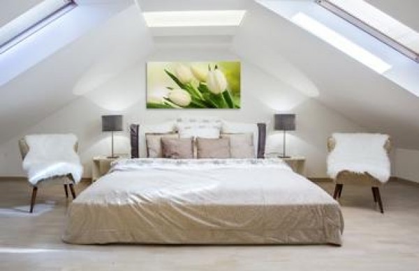 Camera da letto in mansarda - idee per arredare una stanza mansardata
