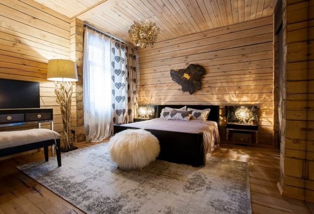 Decorazioni rustiche per la camera da letto