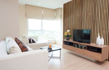 Parete TV in soggiorno: ispirazioni e idee per un design di successo